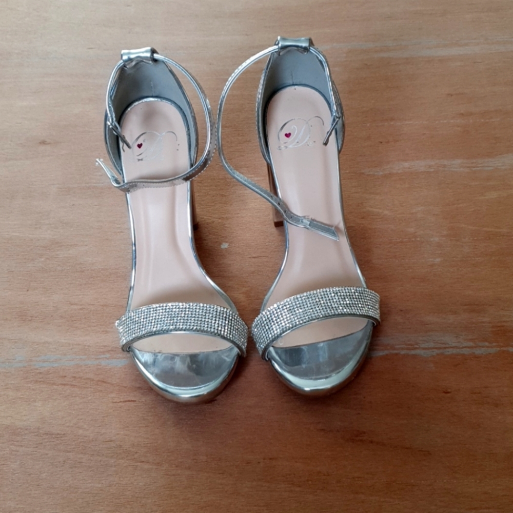 Silver heels 6